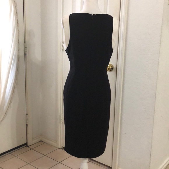 Nine West Stretch-Crepe Contrast Sheath Dress - Picture 4 of 5